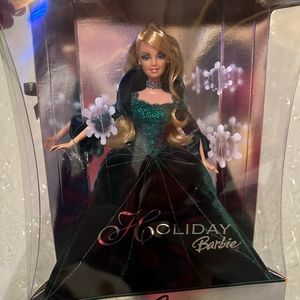 Barbie collectible Holiday 2004